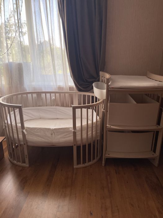 Кроватка та пеленальгий столік Stokke 3в1 Стан ідеальний