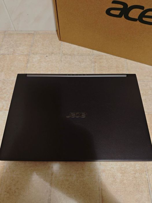 Ноутбук Acer Aspire 7 A715-42G-R8BL