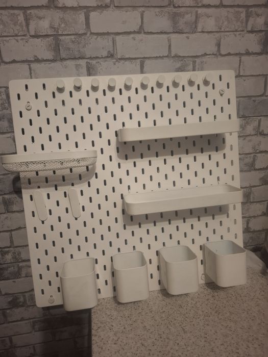 Tablica perforowana Skadis ikea 56x56cm z dodatkami
