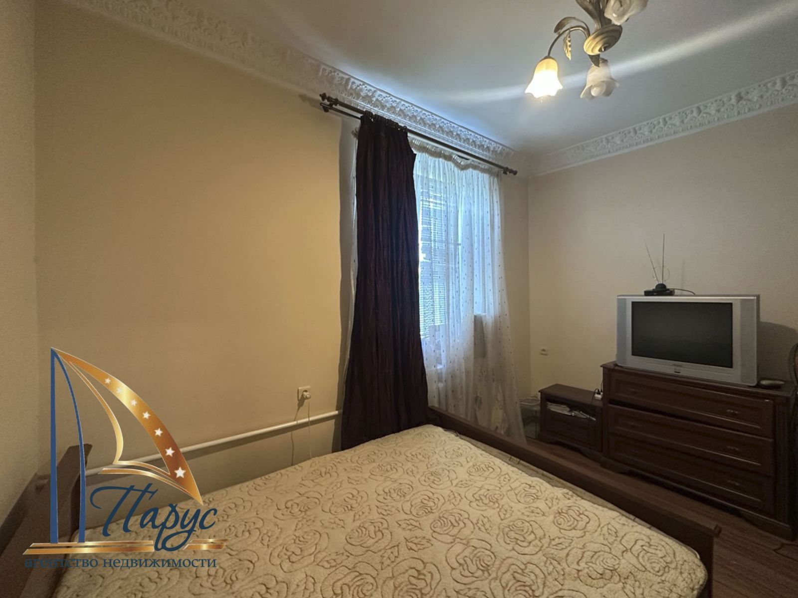 2-к повнометражна квартира, Центр, ТЦ ,,Україна,,