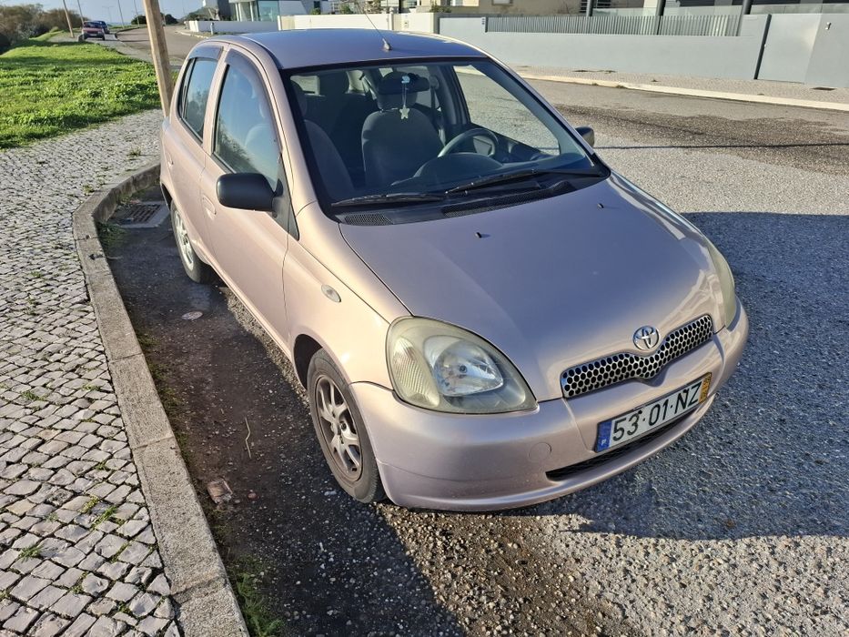 Toyota     yaris