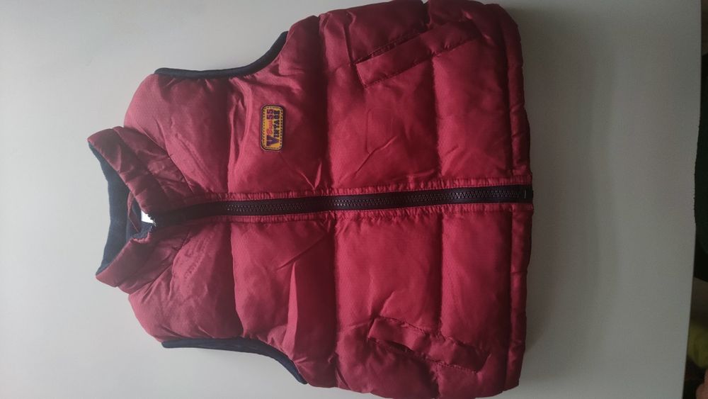 Ocieplany puchowy bezrękawnik rozm. 86