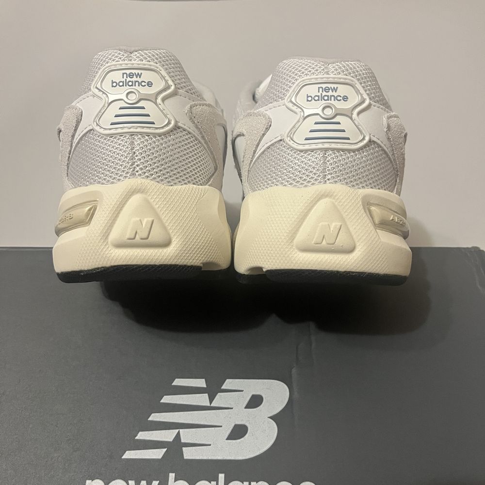 Оригінал! New Balance 725 42р (26,5)