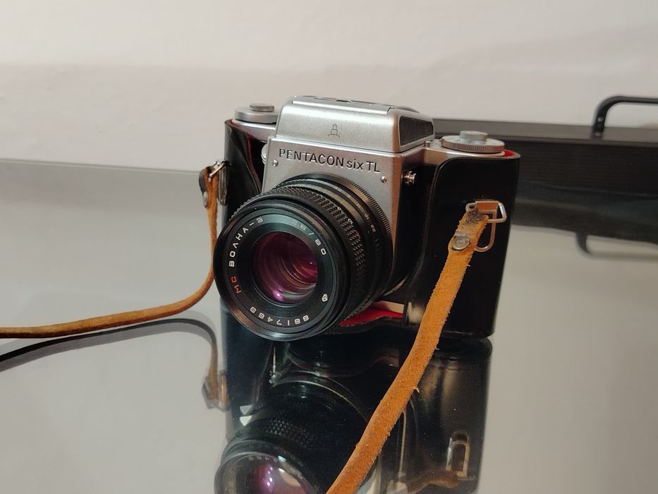Pentacon SIX + Obiektyw Wołna  80/2.8  + Pryzmat TTL + 5 filmów + M42
