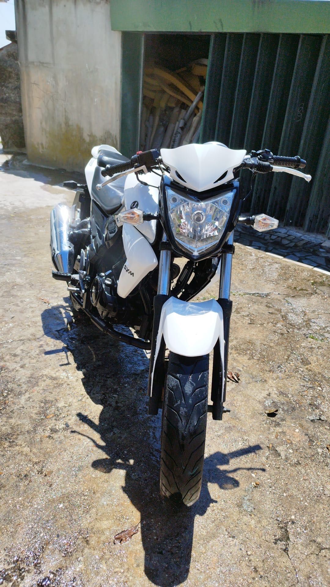 Vendo Mota Sym Wolf em excelente estado