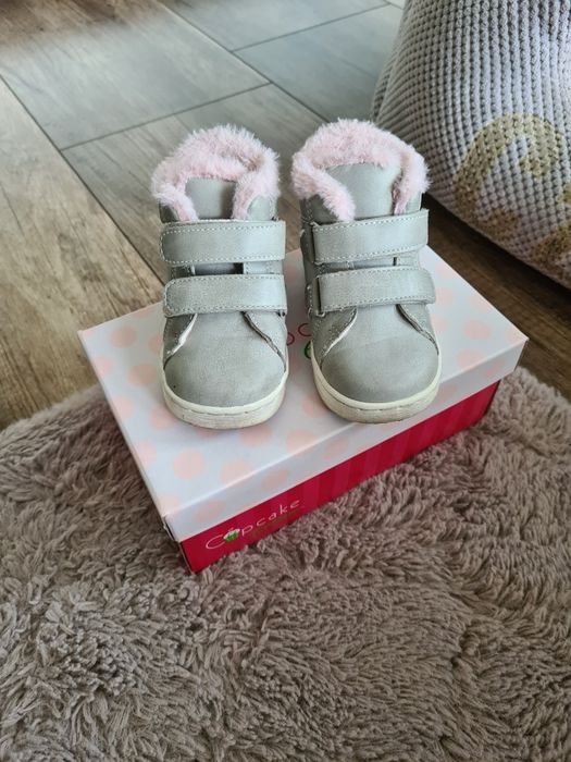 Buty za kostkę zimowe ocieplane dziecięce cupcake 21 rzep