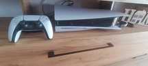 Sprzedam ps5 z napedem, kupione pod koniec 2023r, 2 gry