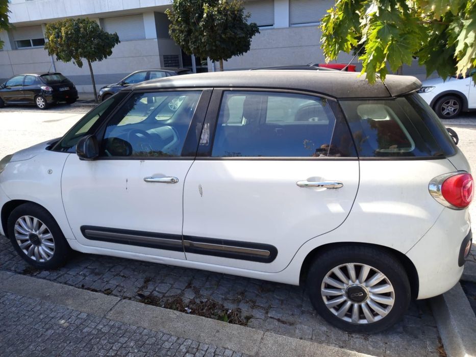 Fiat 500l ler anuncio ano 2013