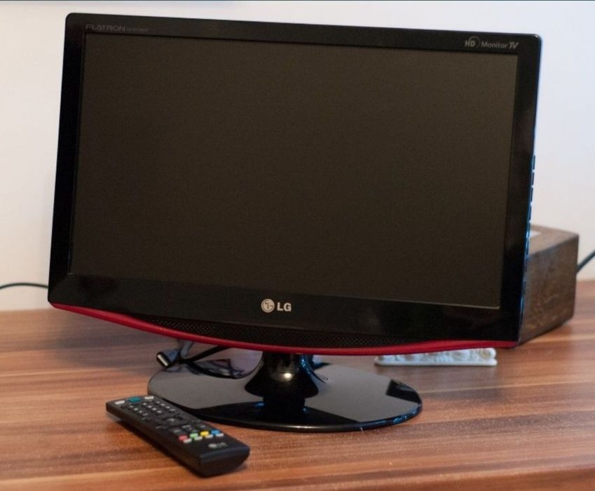 LG flatron M197WDP tv płyta główna eax