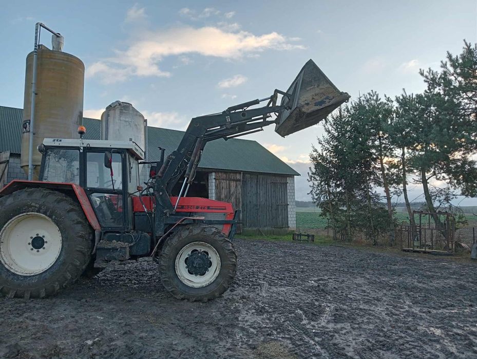 Sprzedam tura ładowacz czołowy