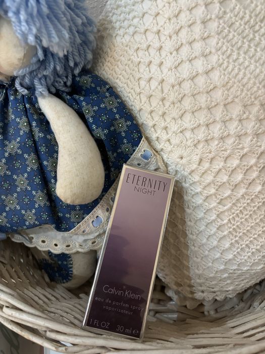 Perfumes (Calvin klein, Lacoste e Elizabeth Arden)