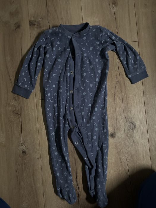 Śpioszki niemowlęce