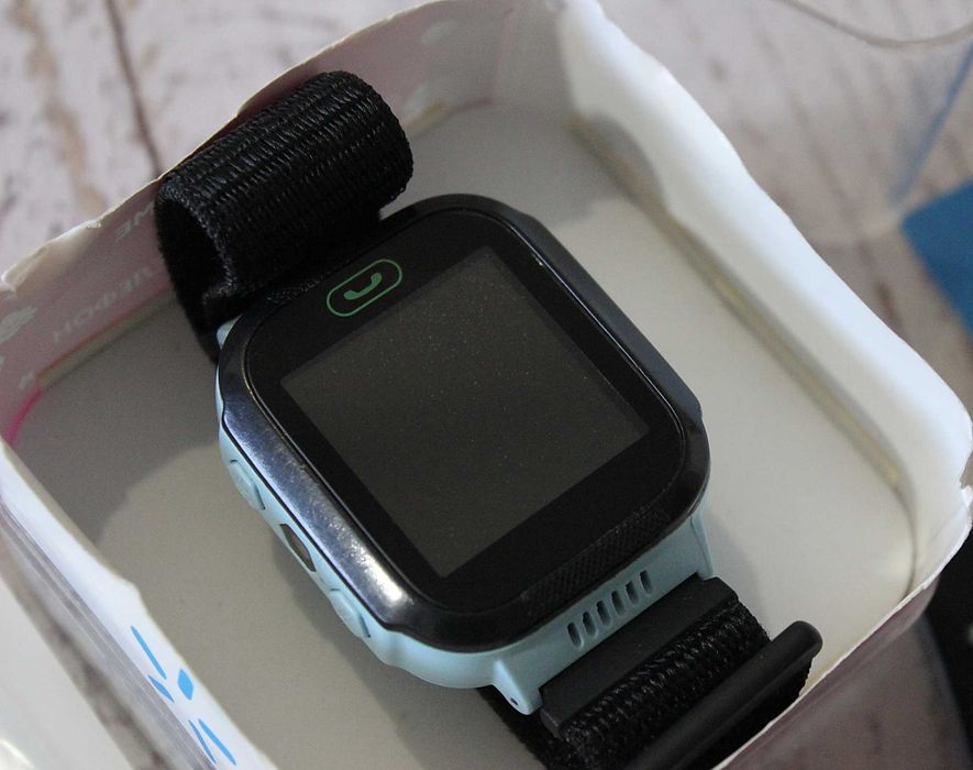 Дитячий годинник-телефон GPS "GoGPS K12" + змінний браслет