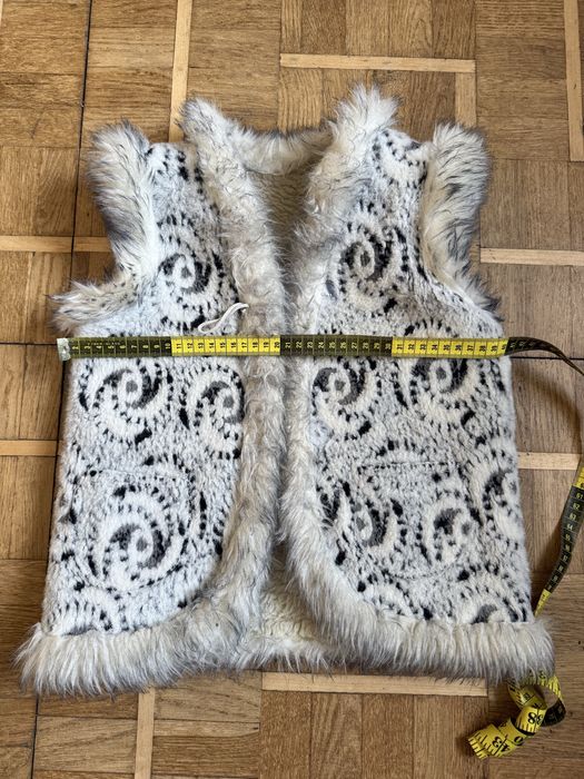 Жилет безрукавка на овчині дитяча 122 р