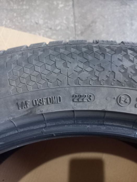 Продам шини continental wintercontact 235/55/r19