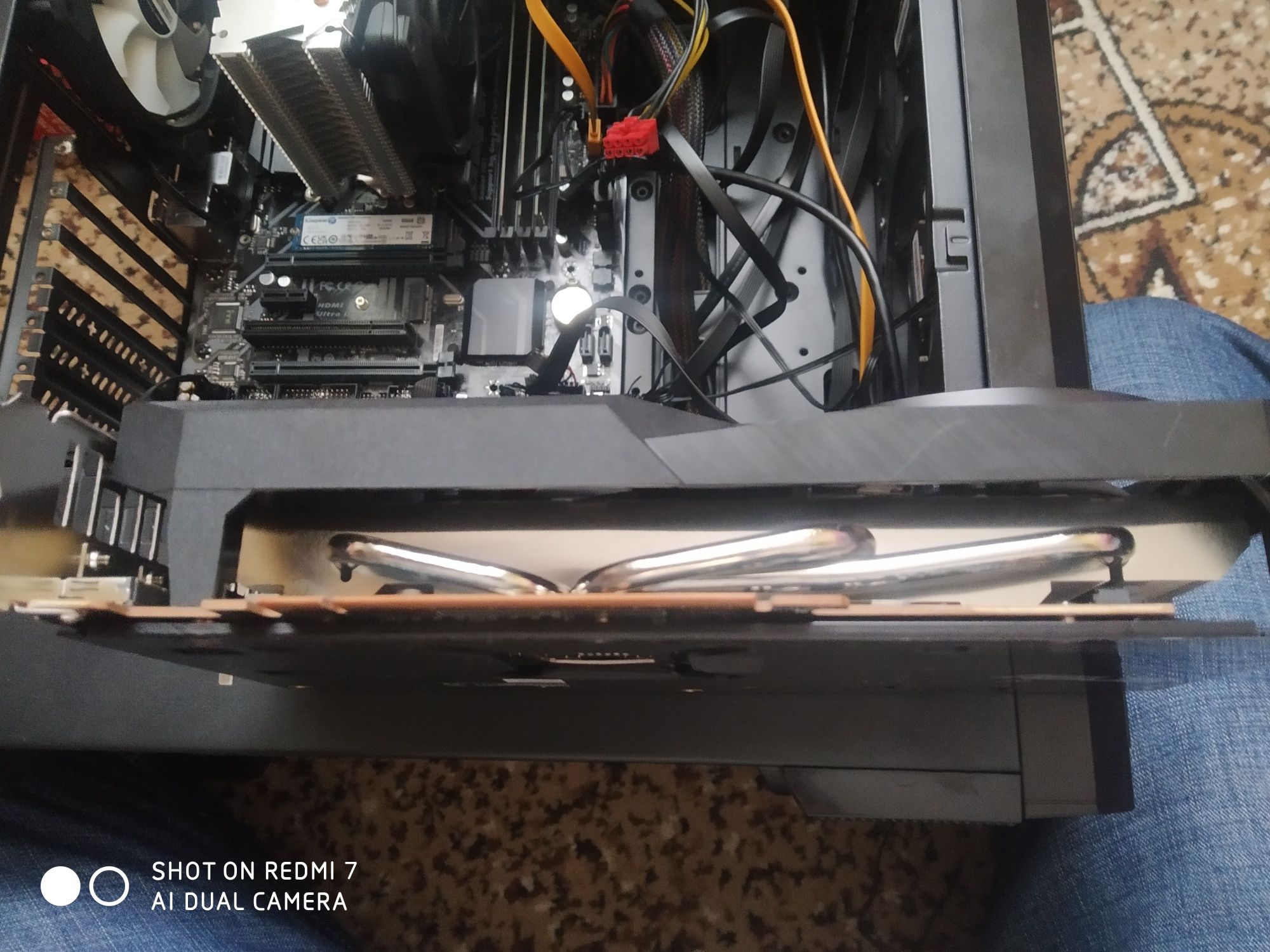 Продам Asus RX 6600 нова  на гарантії до 2025 року