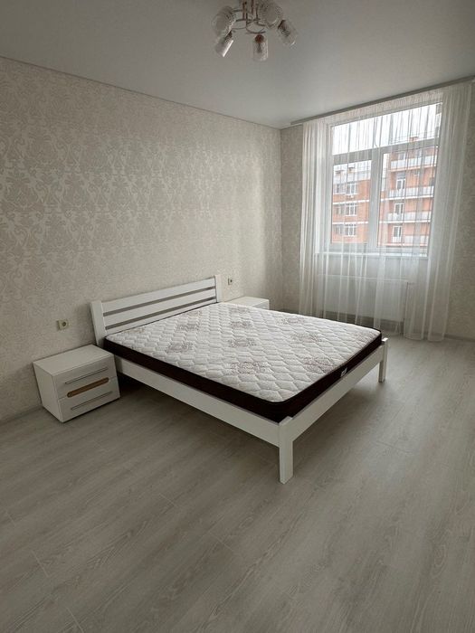 Сдам длительно 1-но комн квартиры в ЖК,, Реал  парк,,