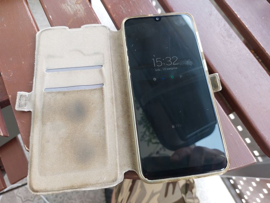 Samsung Galaxy A50 niebieski z casem