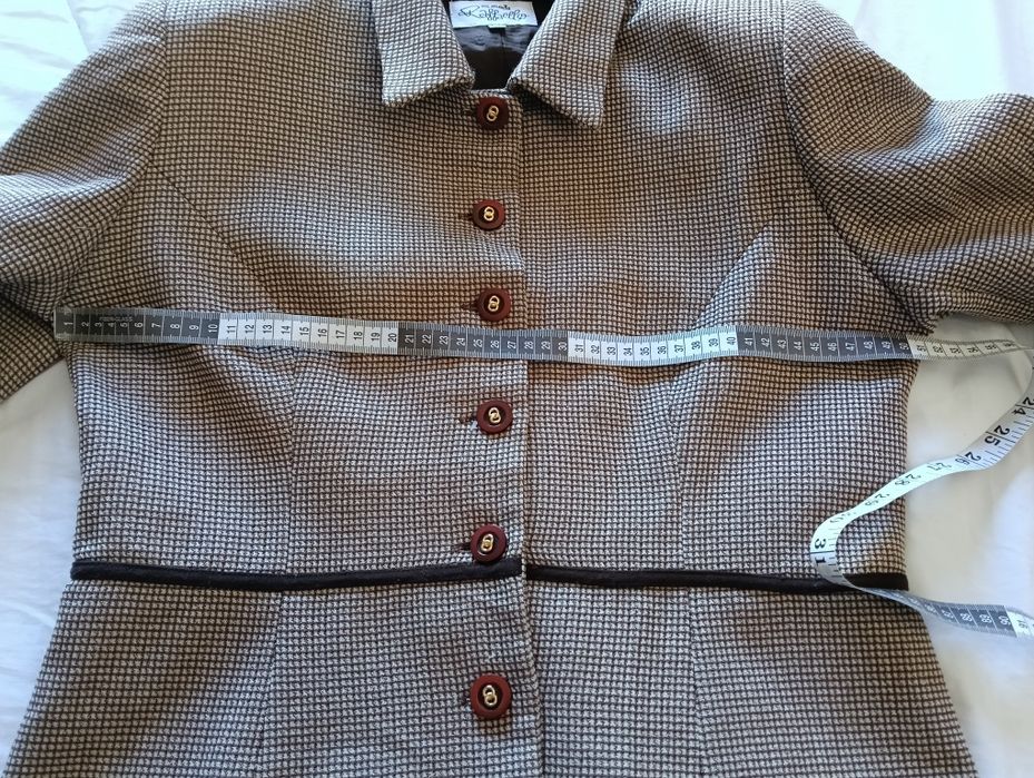 Blazer elegante em castanho