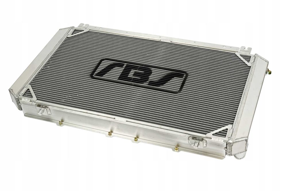 Aluminiowa chłodnica wody Nissan Patrol Y60 RBS Technology