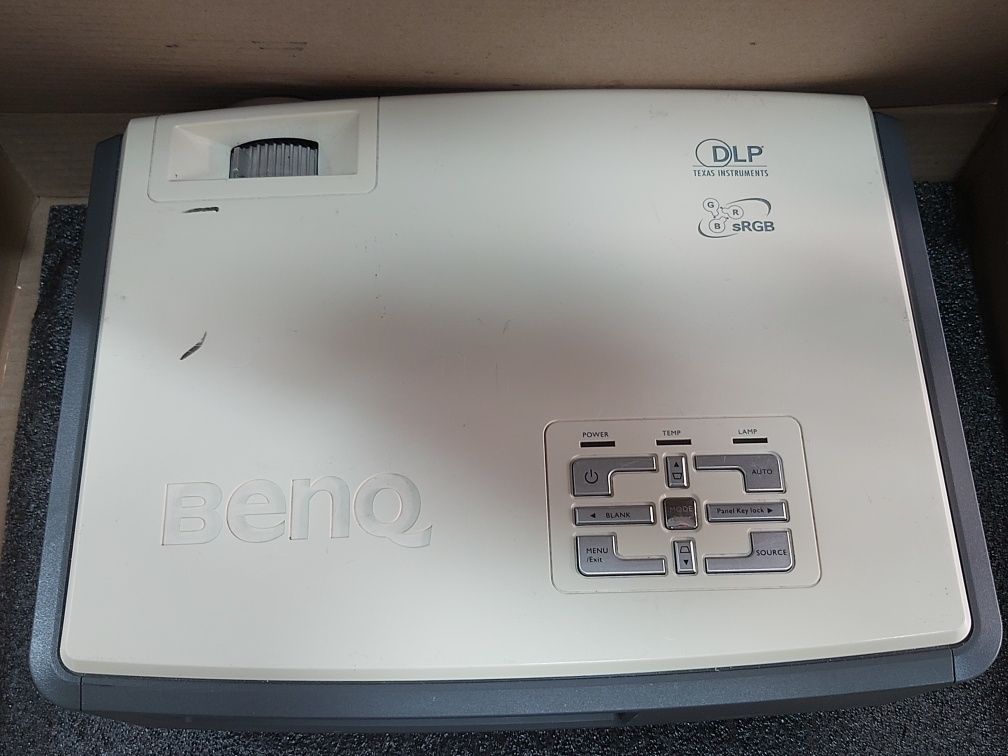 Проектор BenQ MP511