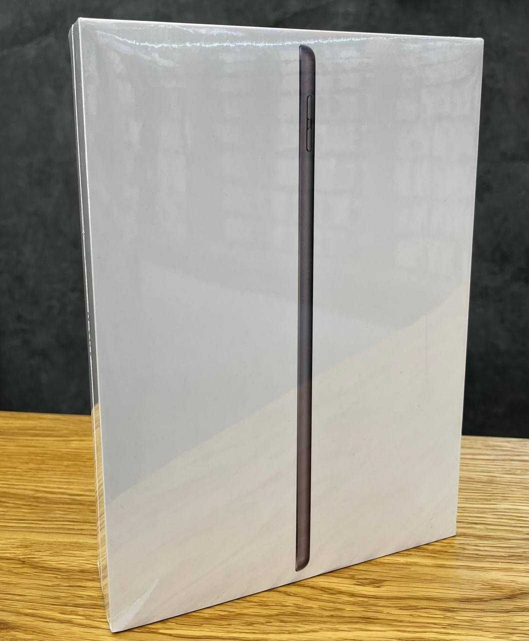 New Apple iPad 10.2 64/256 GB, Wi-Fi 2021 купуй у Ябко Рів‘єра