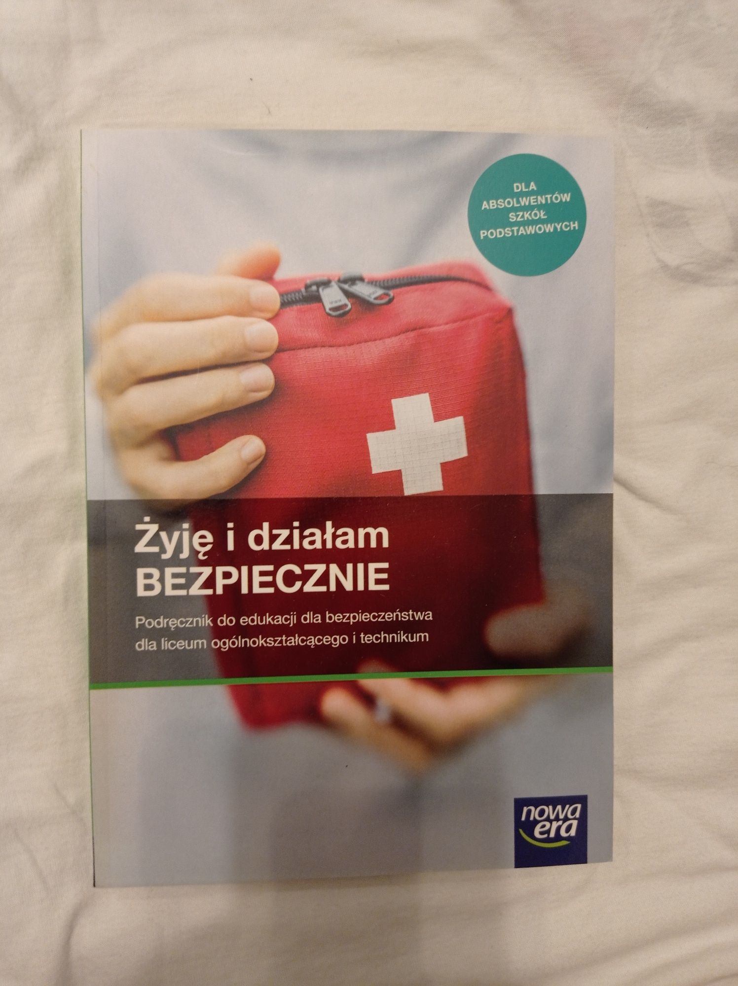 podręcznik do edukacji dla bezpieczeństwa dla liceum i technikum