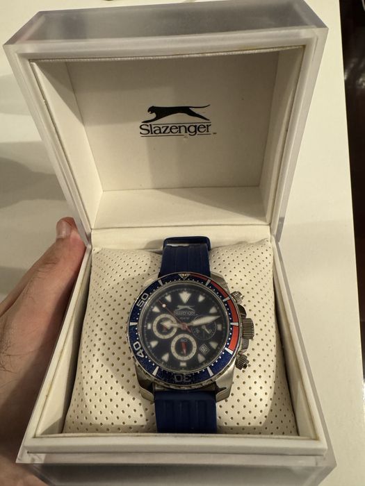 Relogio Slazenger na caixa