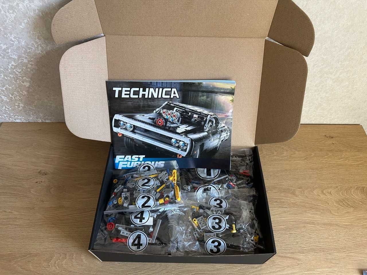 ‼️В КОРОБЦІ‼️Конструктор Dodge Charger, LEGO Technic 42111, 1077 дет