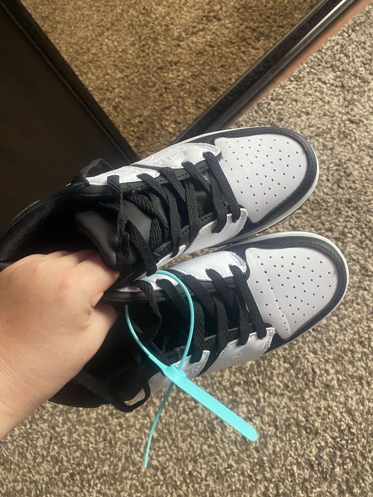 Кросівки Air Jordan 38р
