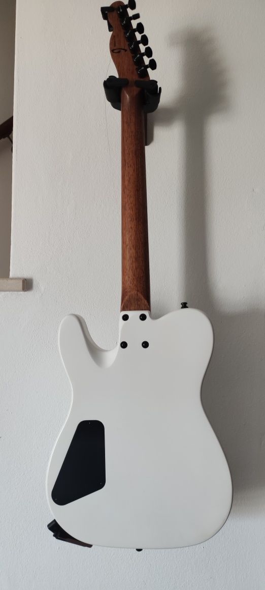 Guitarra elétrica Charvel Joe Duplantier Pro-Mod San Dimas Style 2 HH