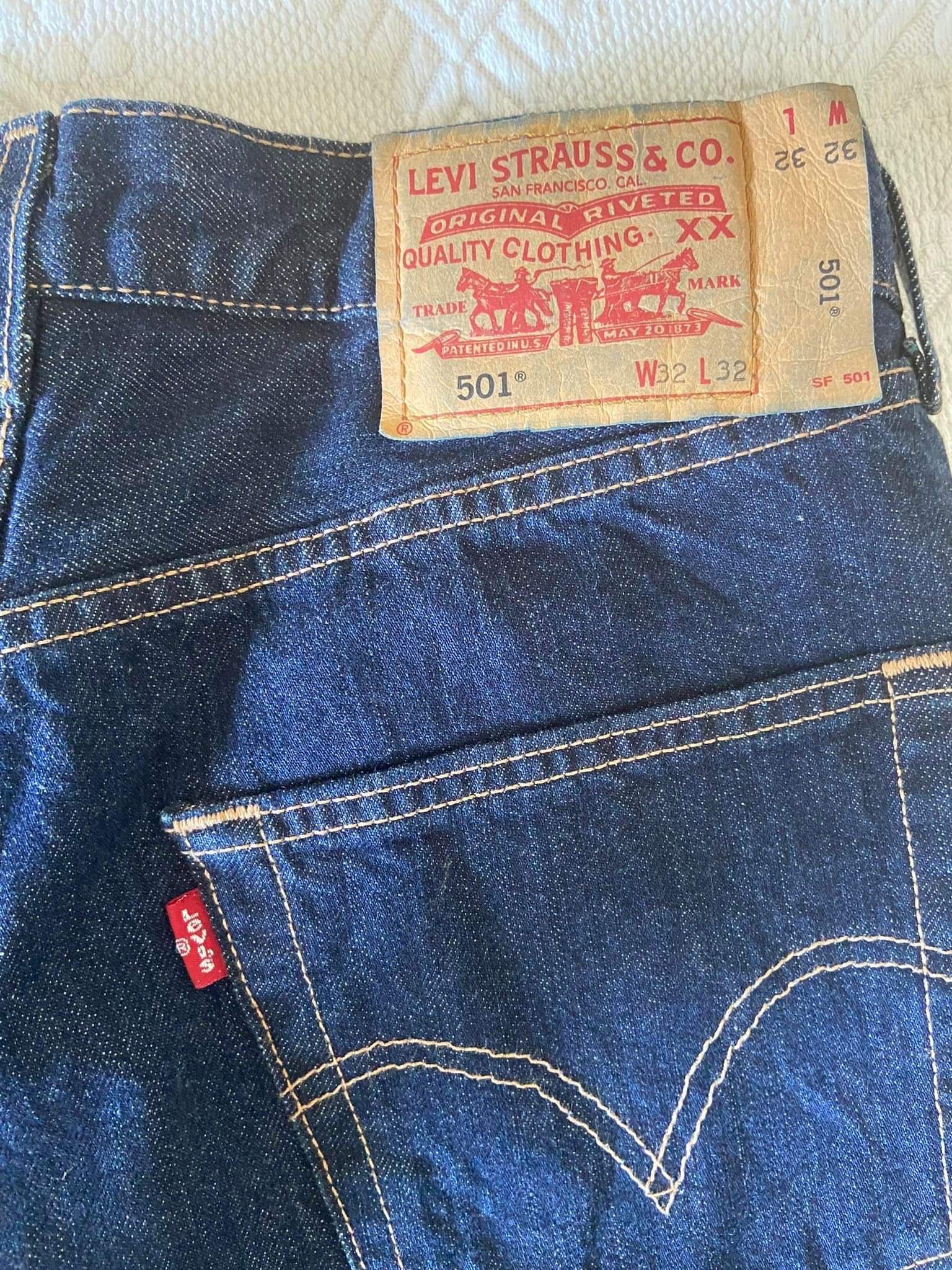 Levi Strauss & CO Jeans