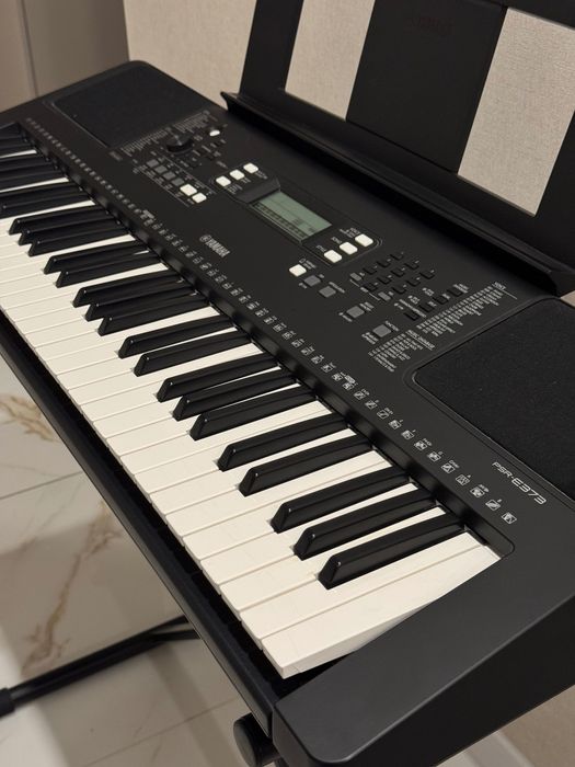 Синтезатор Yamaha psr-e373