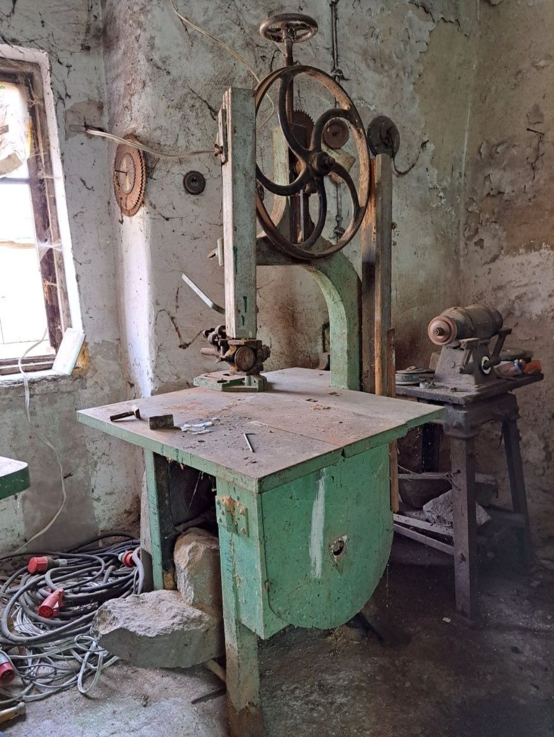 Maszyny stolarskie 6 różnych komplet niezawodne mechaniczne