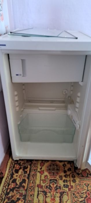 Холодильник LIEBHERR