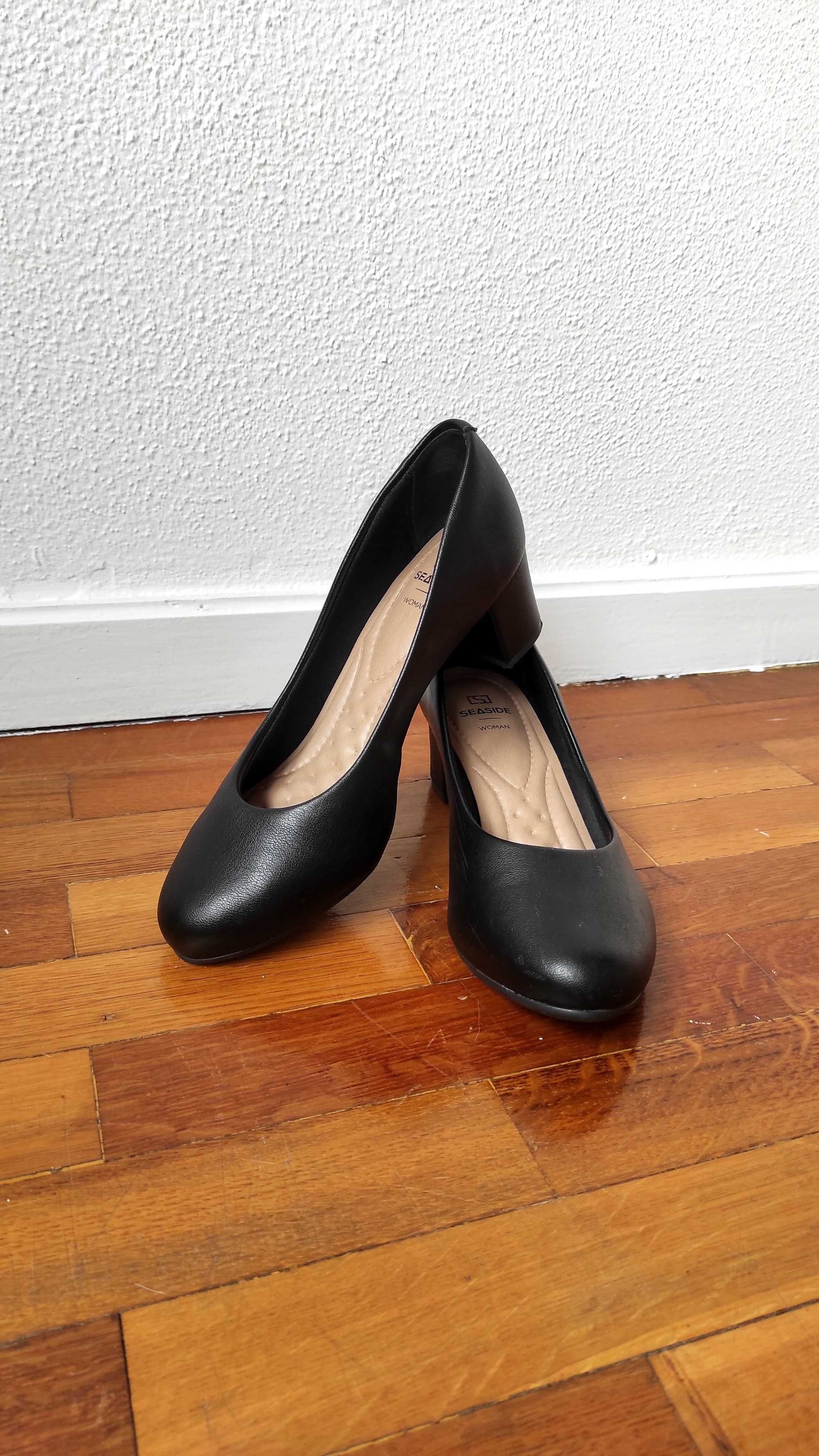 Sapatos salto pretos - Tamanho 36