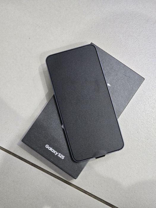 Новий Samsung Galaxy S25 12/256GB Black