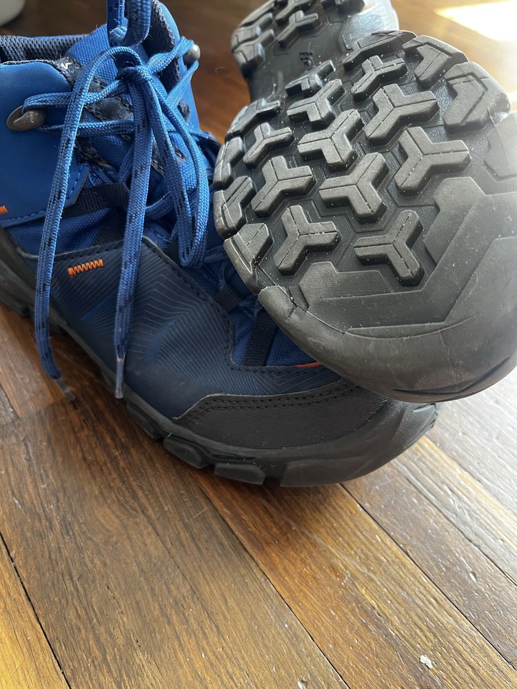 Buty trekkingowe Quechua