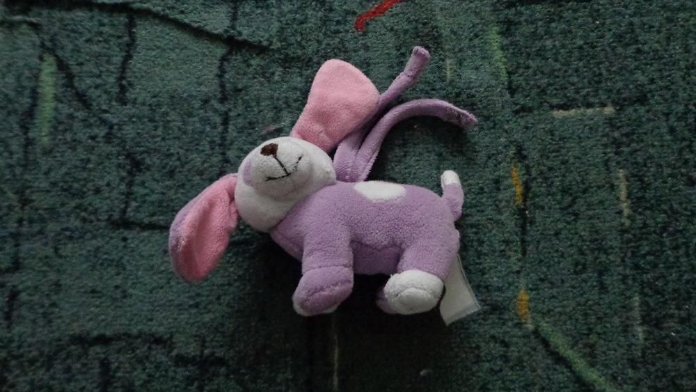 игрушка на коляску-кроватку