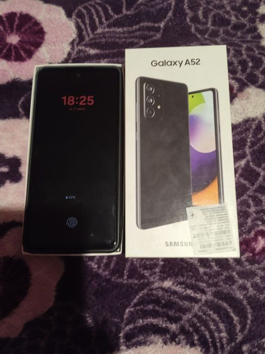 Самсунг Galaxy A52