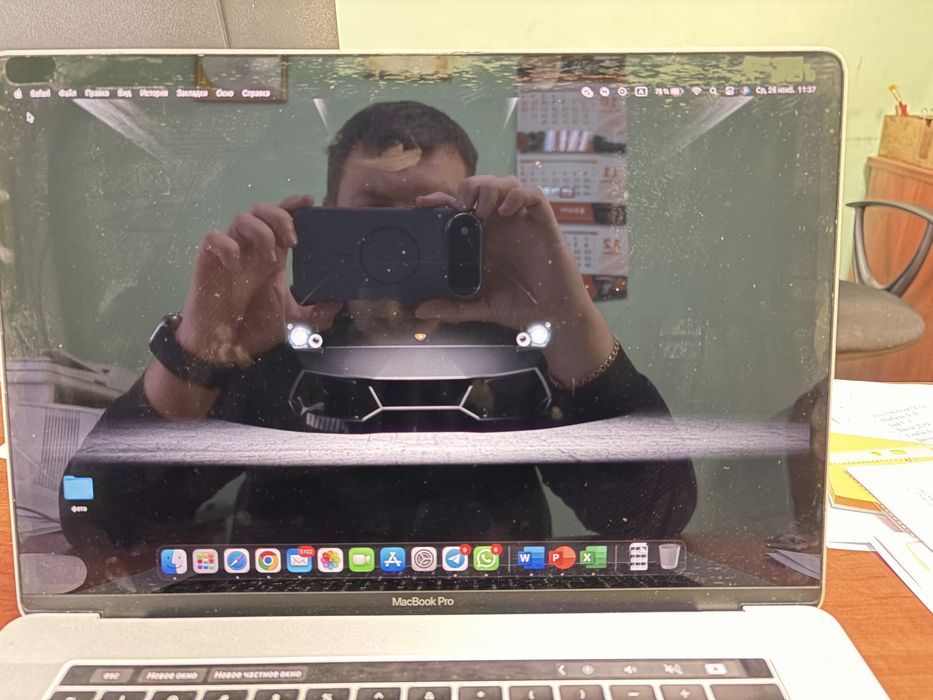 Macbook pro 15 inch 2017 touch bar