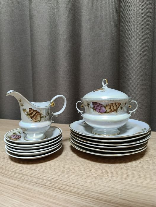 Кавовий сервіз . Сервіз . Продам старовинний сервіз