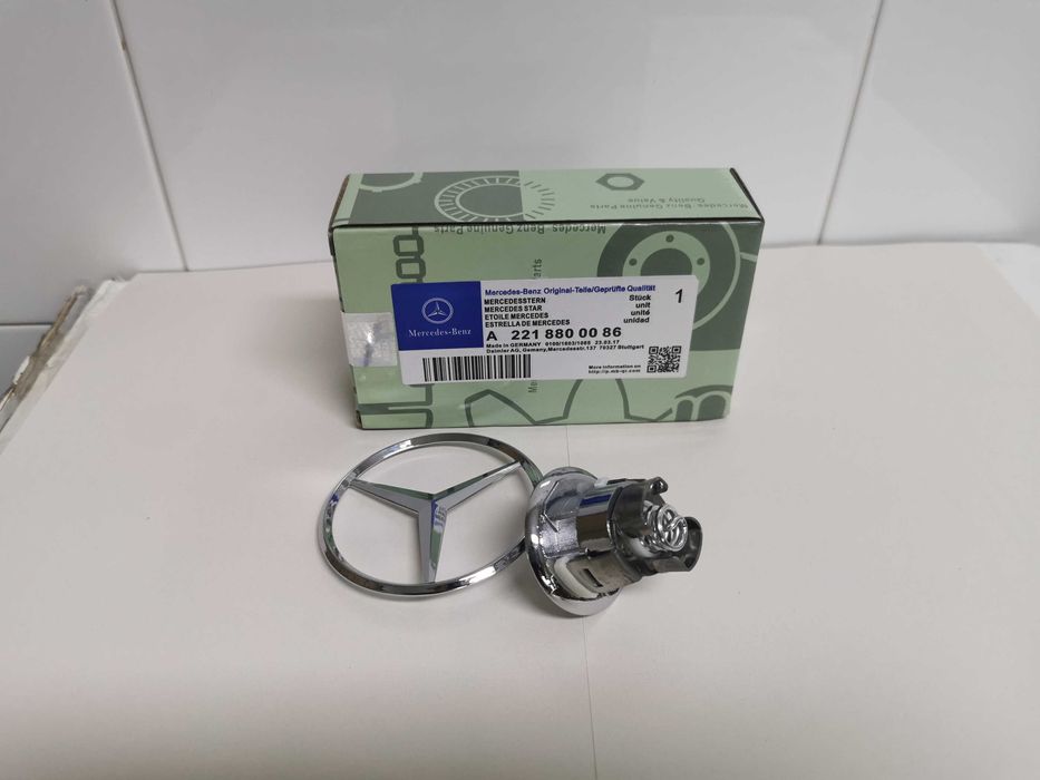 Emblema/ Símbolo/ Estrela capô Mercedes W202/W203/W204/ Etc ( NOVOS )