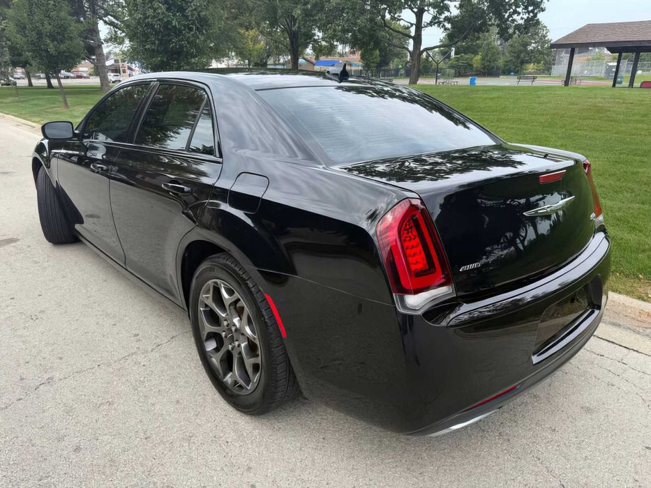 Chrysler 300      2016