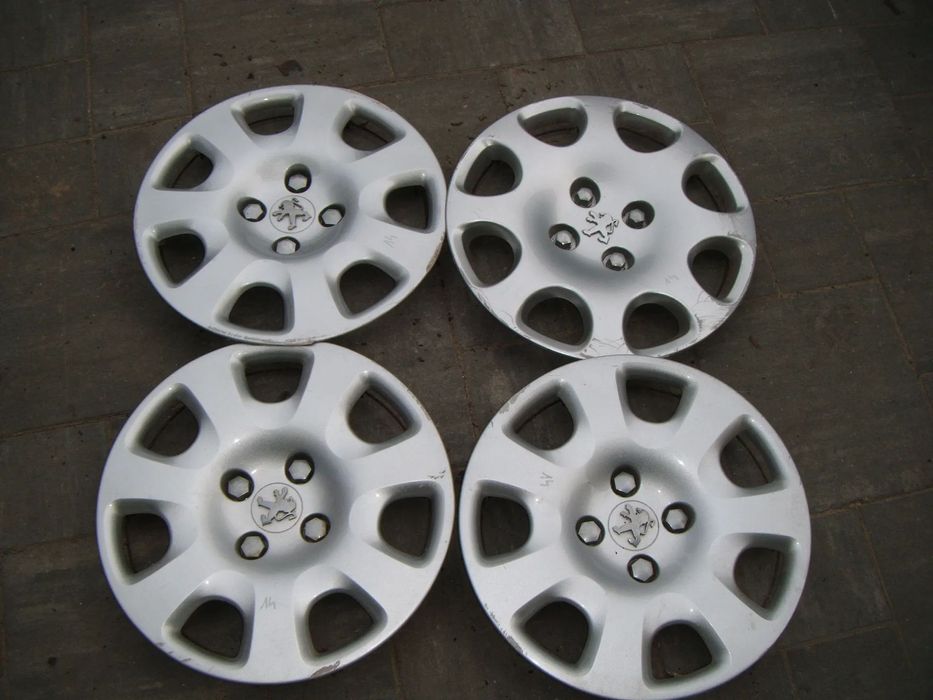 peugeot kołpaki oryginalne 15&#039;&#039;komplet 4szt
