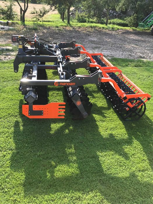 Brona talerzowa MANDAM GAL-C 4,0 H , Wał daszkowy V-ring 600 mm