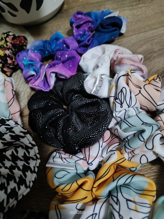 Nowe gumki scrunchie