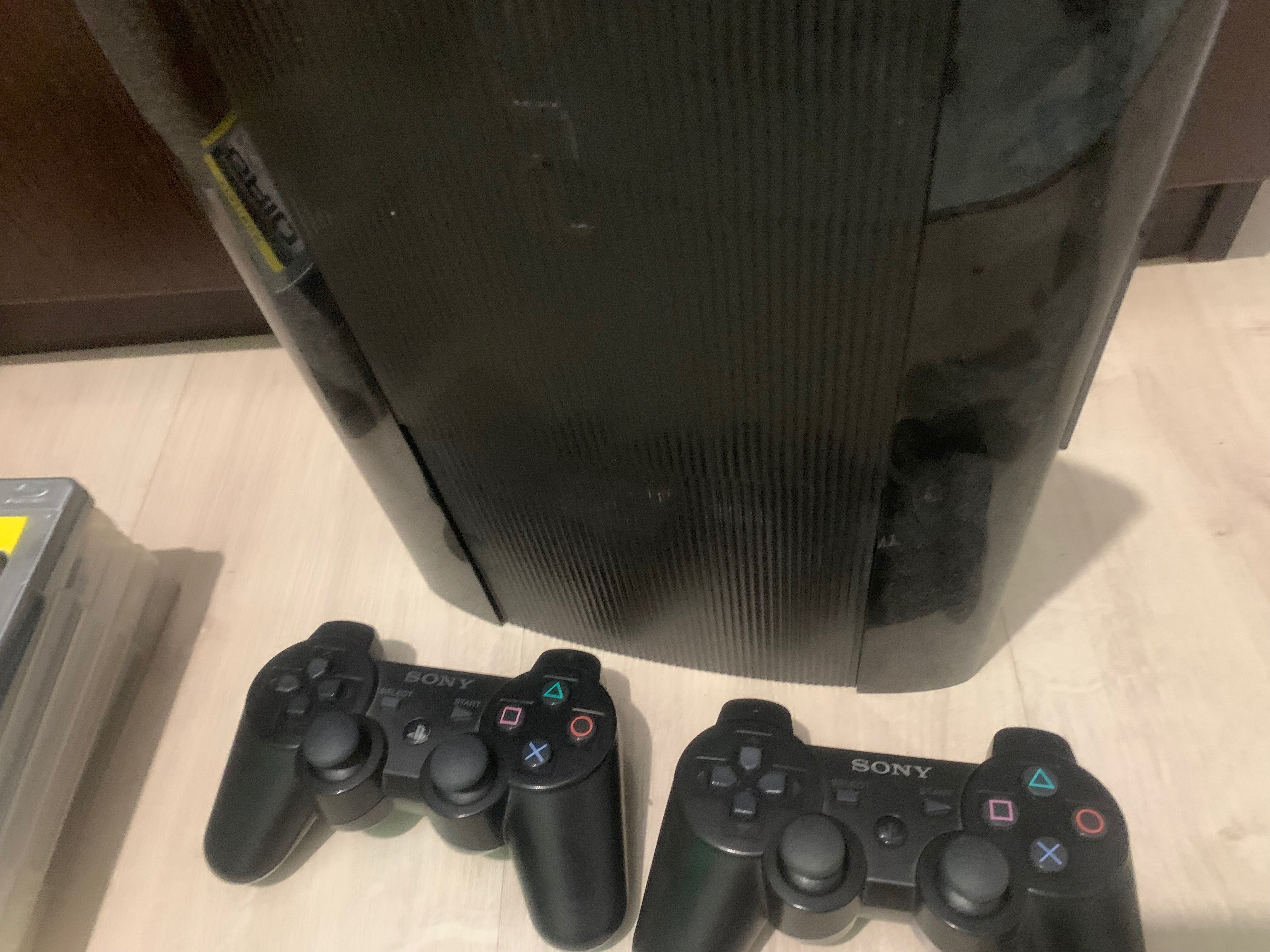 Продам PS3 супер слим