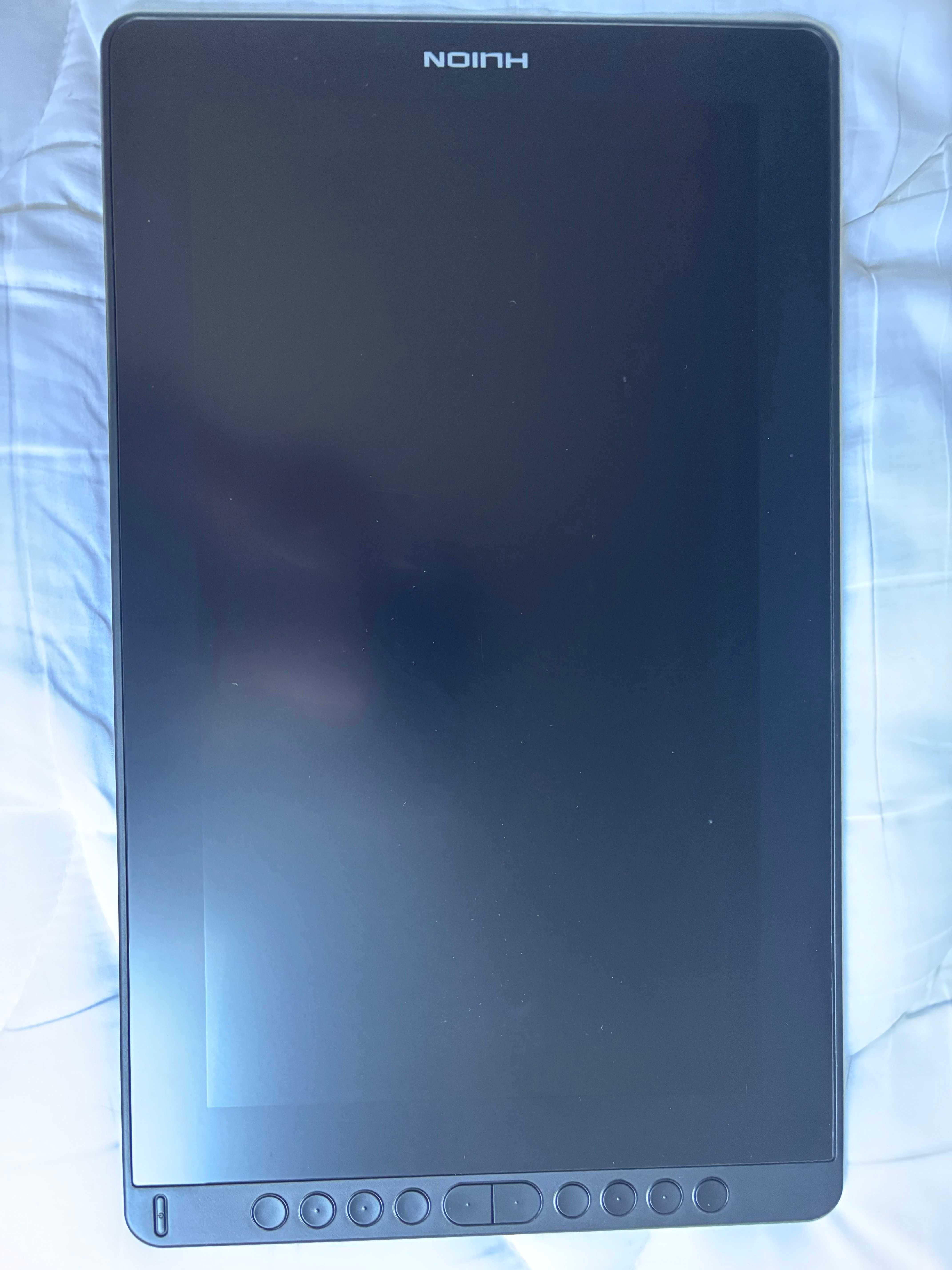 Tablet graficzny Huion Kamvas 16 (2021) - kompletny zestaw