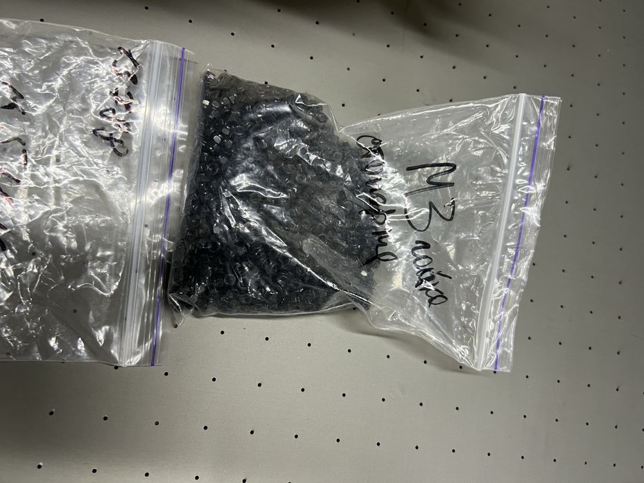 Гвинт М3 різні та м5х18, чорні